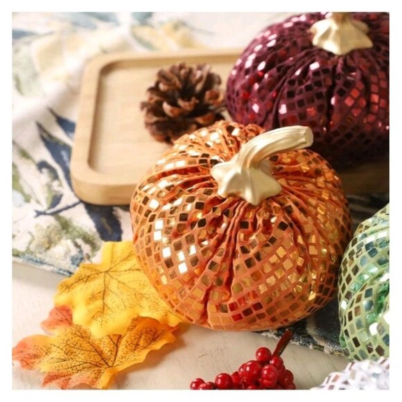 FORUP 6 Pcs Thanksgiving Pumpkin Set, Soft Stuffed Artificial Fall Pumpkins - Picture 3 of 8